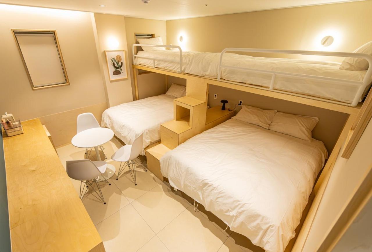 Hithere City Myeongdong Сеул Екстер'єр фото