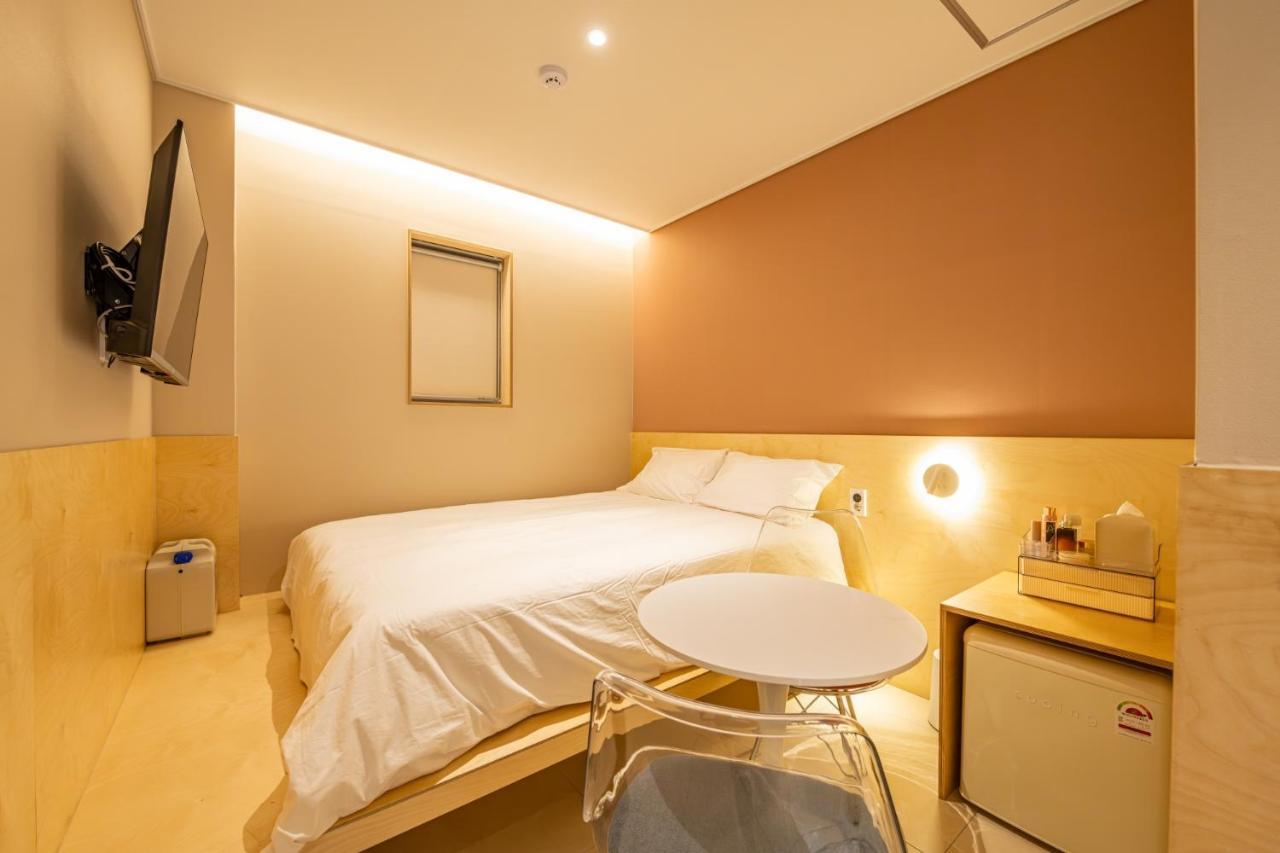 Hithere City Myeongdong Сеул Екстер'єр фото